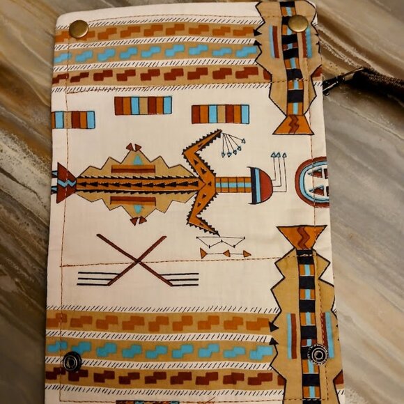 New Southwestern Clutch Wristlet Wallet Brown Cream Geometric Trifold Zip Pouch - Picture 6 of 8